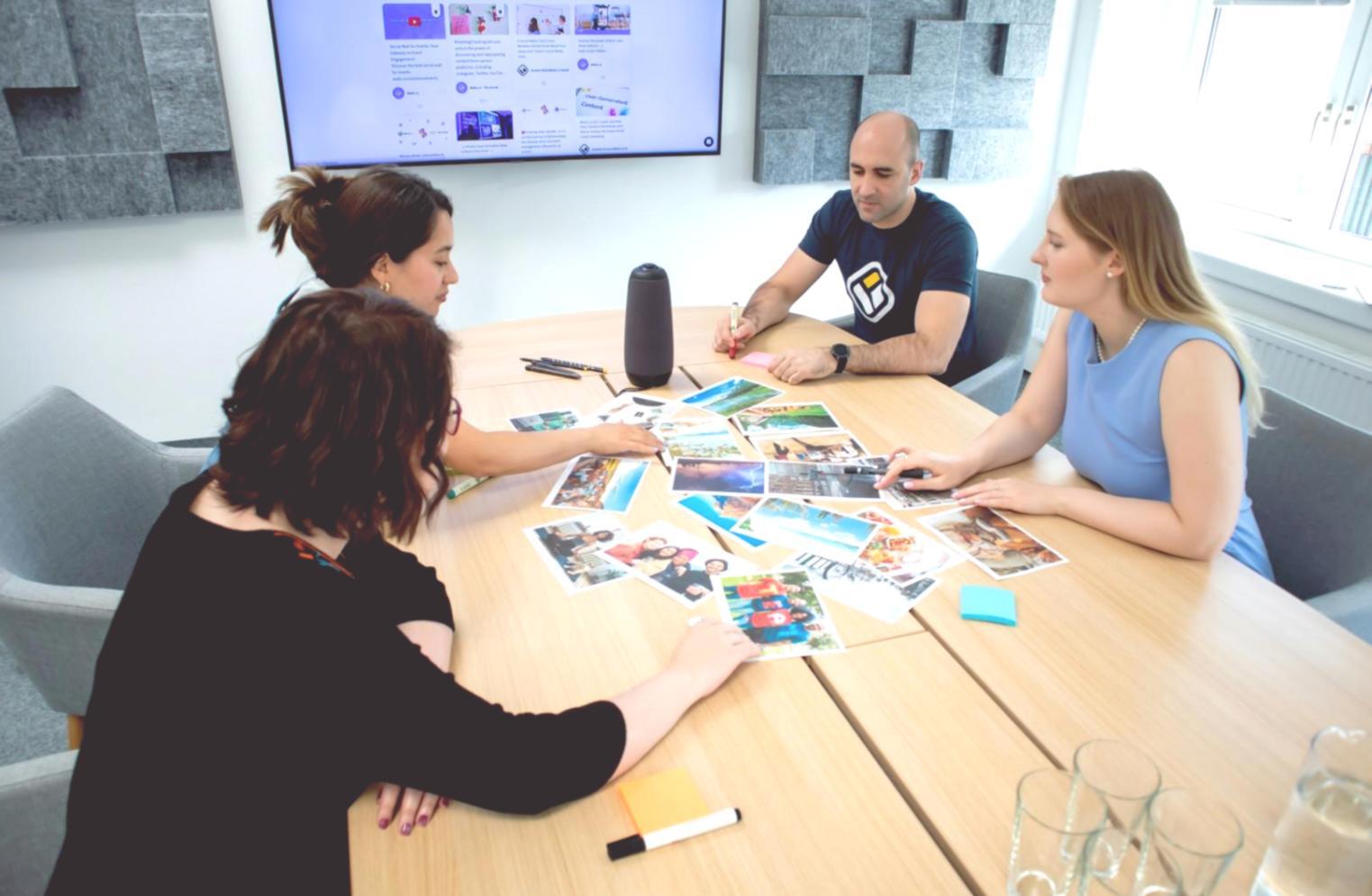 Moderní studijní prostředí s ergonomickým uspořádáním